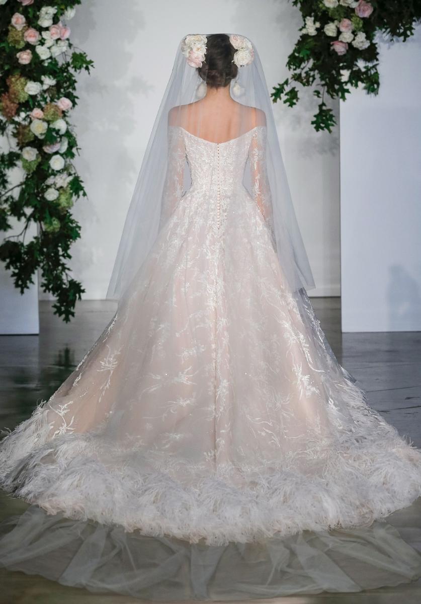 wedding gowns, wedding dresses, bridal gowns, rime arodaky wedding gowns