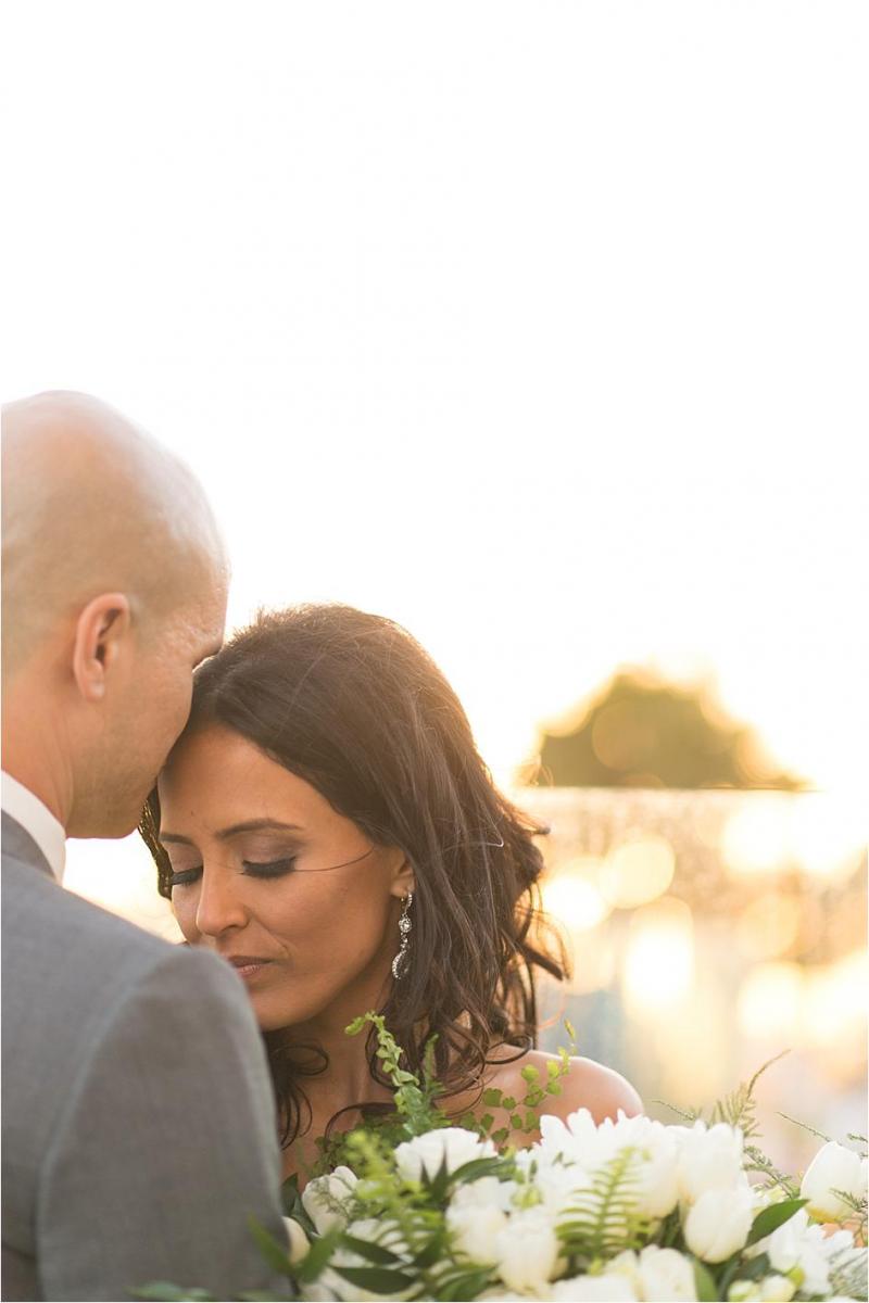 cali wedding, bride and groom, huntington beach wedding, beachy wedding, wedding inspiration, wedding photography