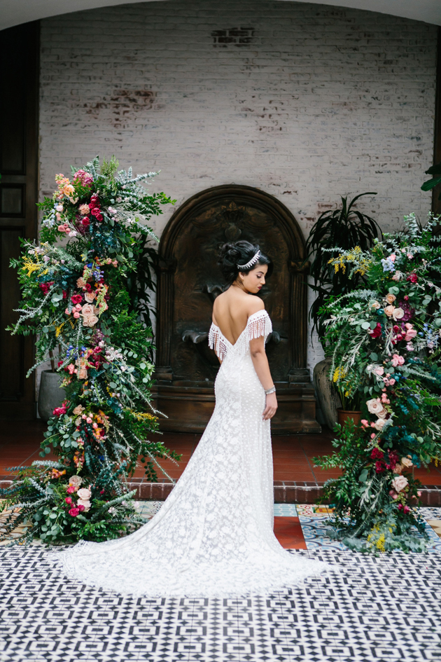 Moroccan wedding, styled shoot, styled bridal shoot, styled bridal session, styled session, bridal session, bridal shoot, California bride, California wedding, California Wedding Day, California Wedding Day Magazine, wedding inspiration, wedding inspo, wedding ideas, wedding decor, wedding decor ideas, wedding decor inspo 