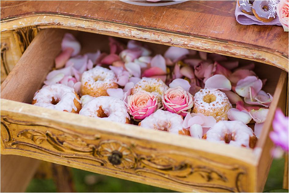 styled shoot, california wedding, french wedding, countryside wedding, california bride, bride and groom, wedding florals, wedding inspiration