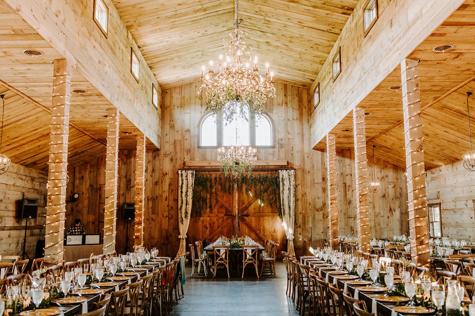 Couple Honors Their Fathers in Wedding at Creekside Farm | Minnesota Bride