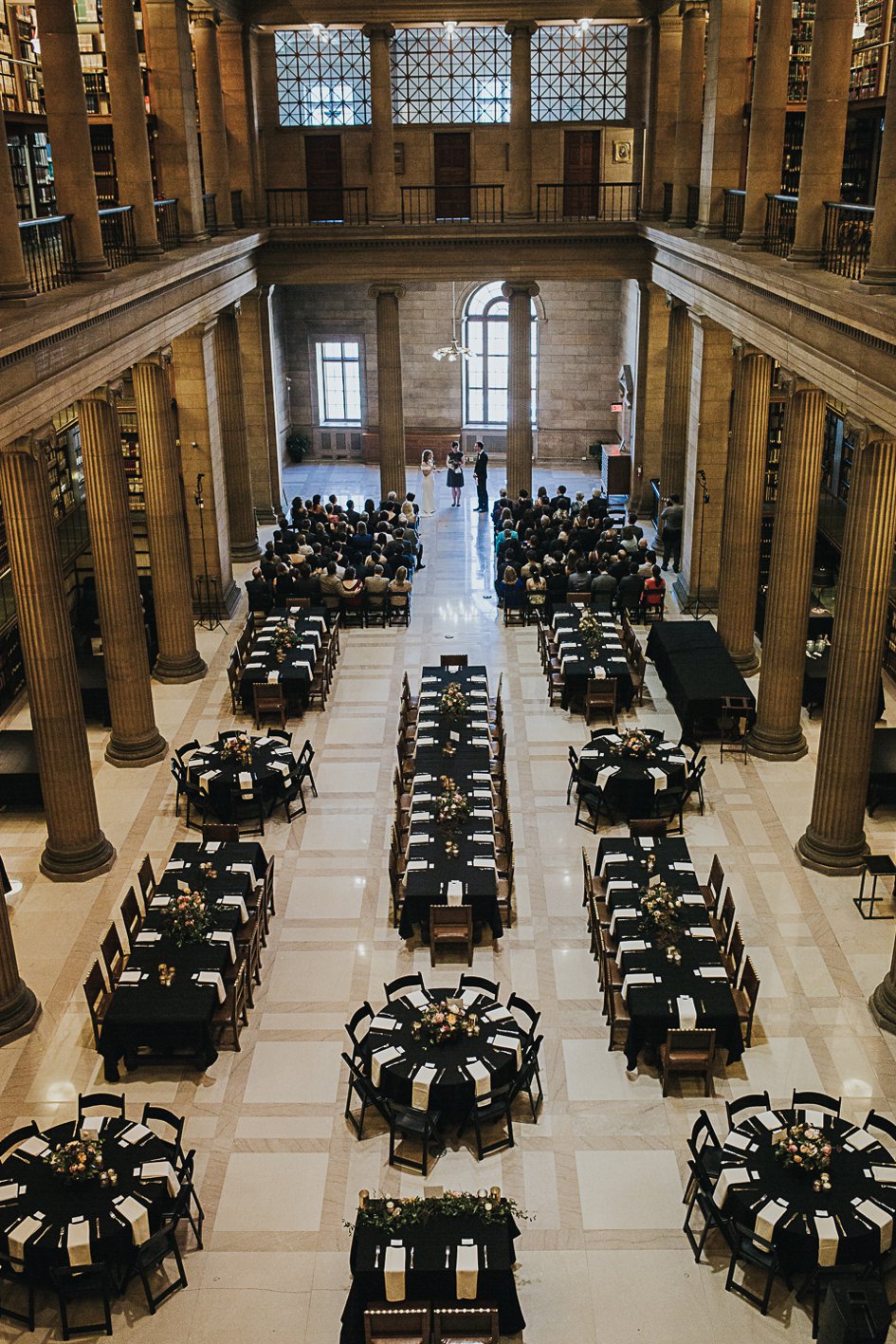 Intimate Nuptials at the James J. Hill Library | Minnesota Bride