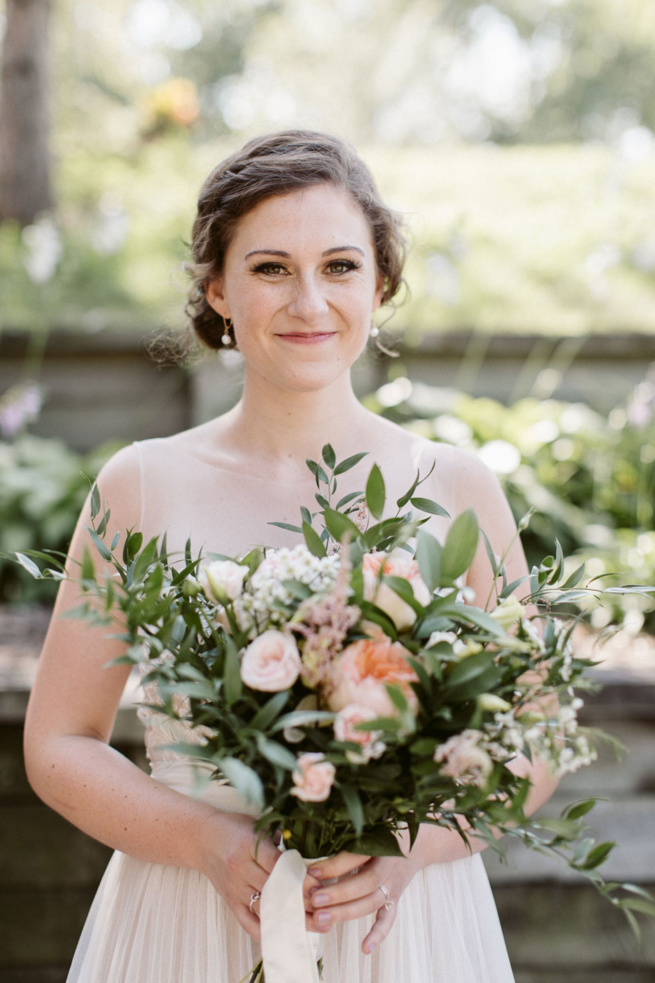 Outdoor Wedding at Nicollet Island Pavilion On a Beautiful Minnesota ...