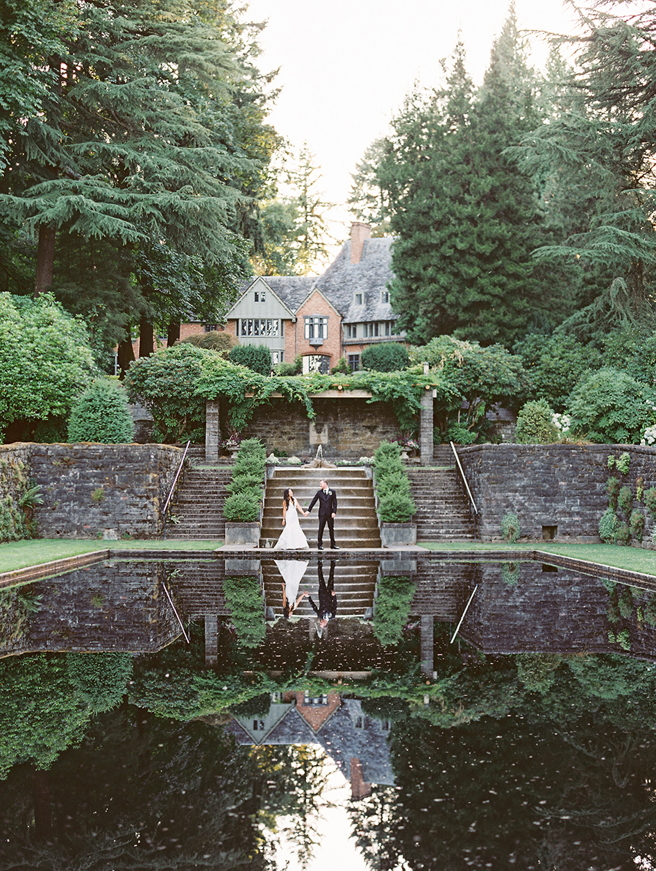 Stephanie and Nyles share a quiet moment at Fir Acres Estate Gardens