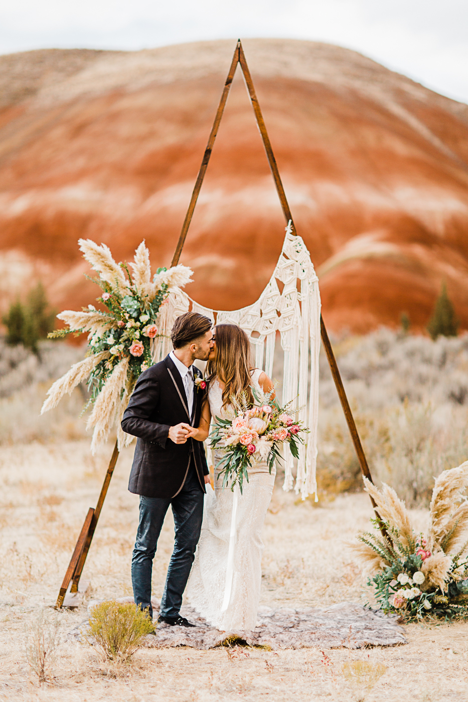 oregon bride, oregon bride magazine, oregon wedding photographer, elopement oregon