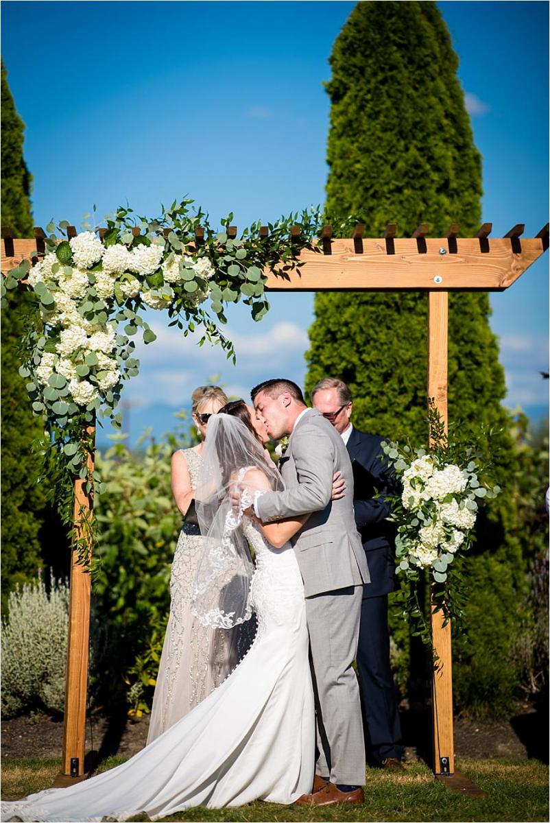 seattle bride, seattle wedding, rustic wedding, seattle events, seattle wedding photography
