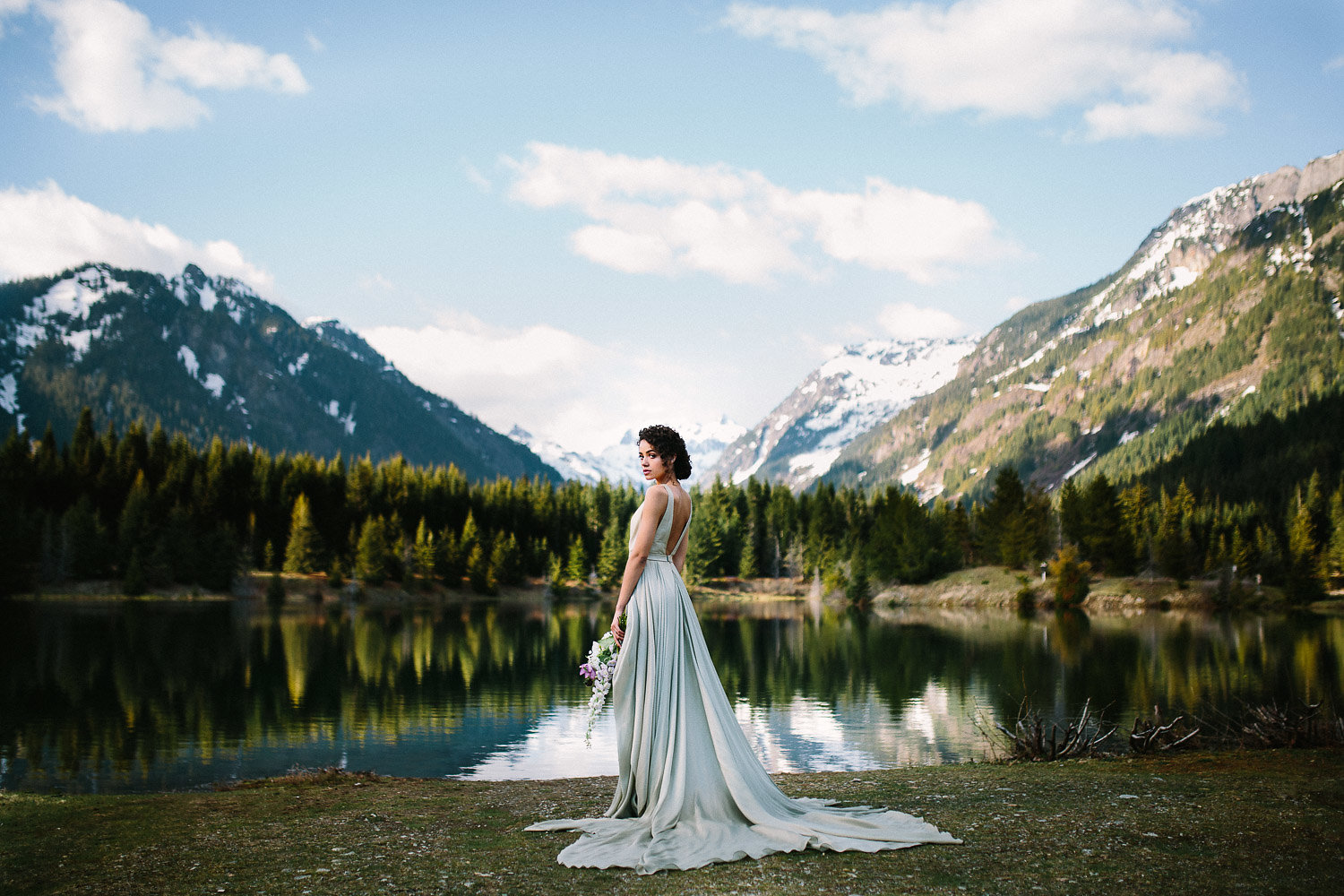 seattle wedding, seattle bride, wedding inspiration, wedding photography, seattle styed shoot, gold creek pond, washington state wedding