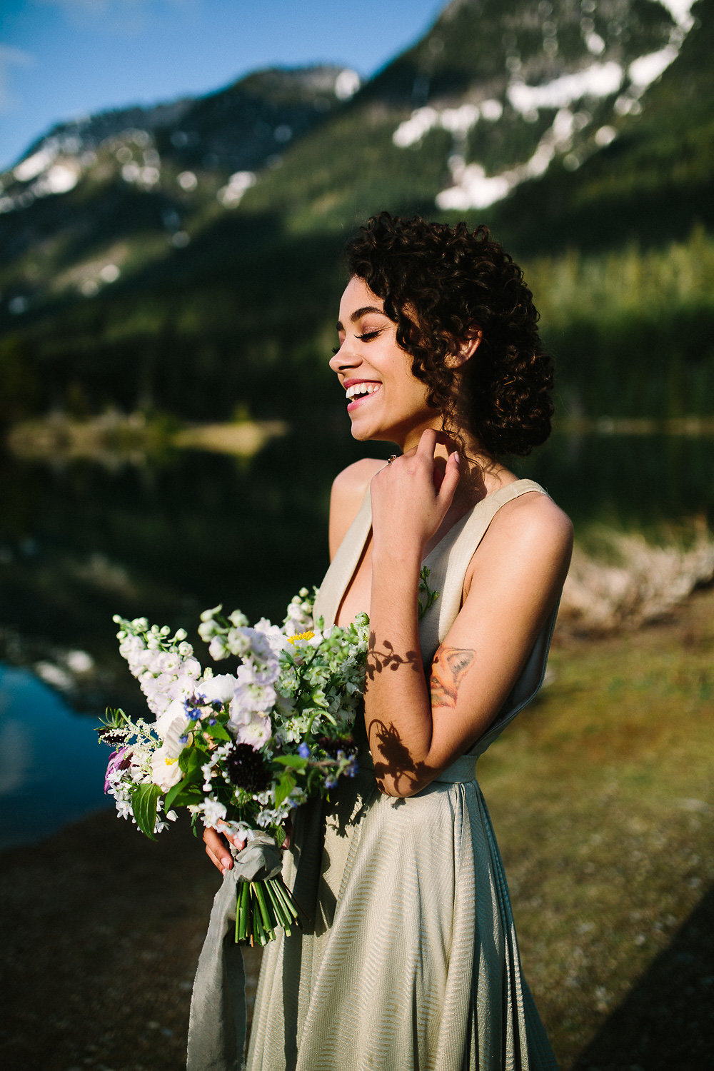 seattle wedding, seattle bride, wedding inspiration, wedding photography, seattle styed shoot, gold creek pond, washington state wedding