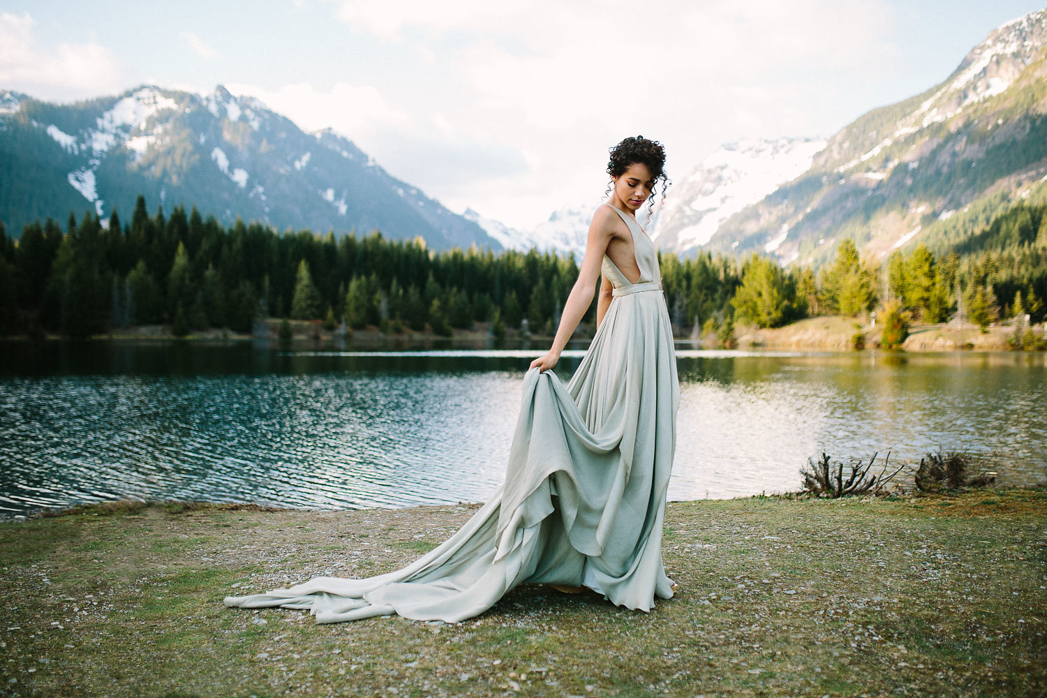 seattle wedding, seattle bride, wedding inspiration, wedding photography, seattle styed shoot, gold creek pond, washington state wedding