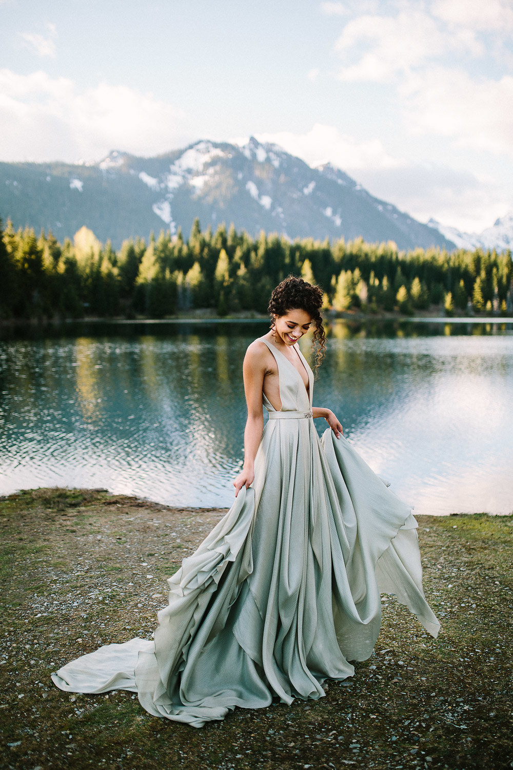 seattle wedding, seattle bride, wedding inspiration, wedding photography, seattle styed shoot, gold creek pond, washington state wedding