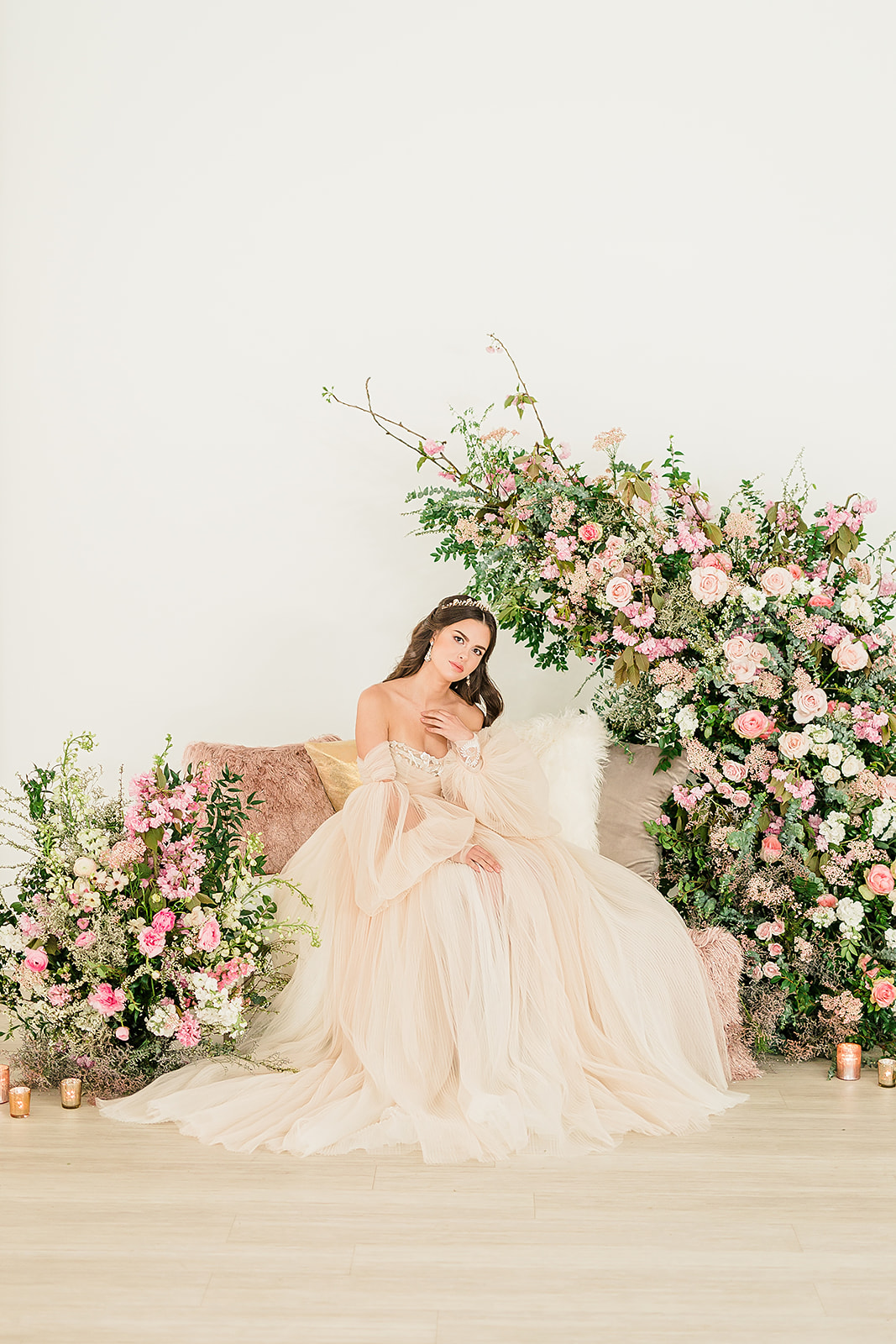 seattle bride, seattle bride magazine, styled shoot, bridal style, wedding gown, wedding inspiration, styled shoot wedding