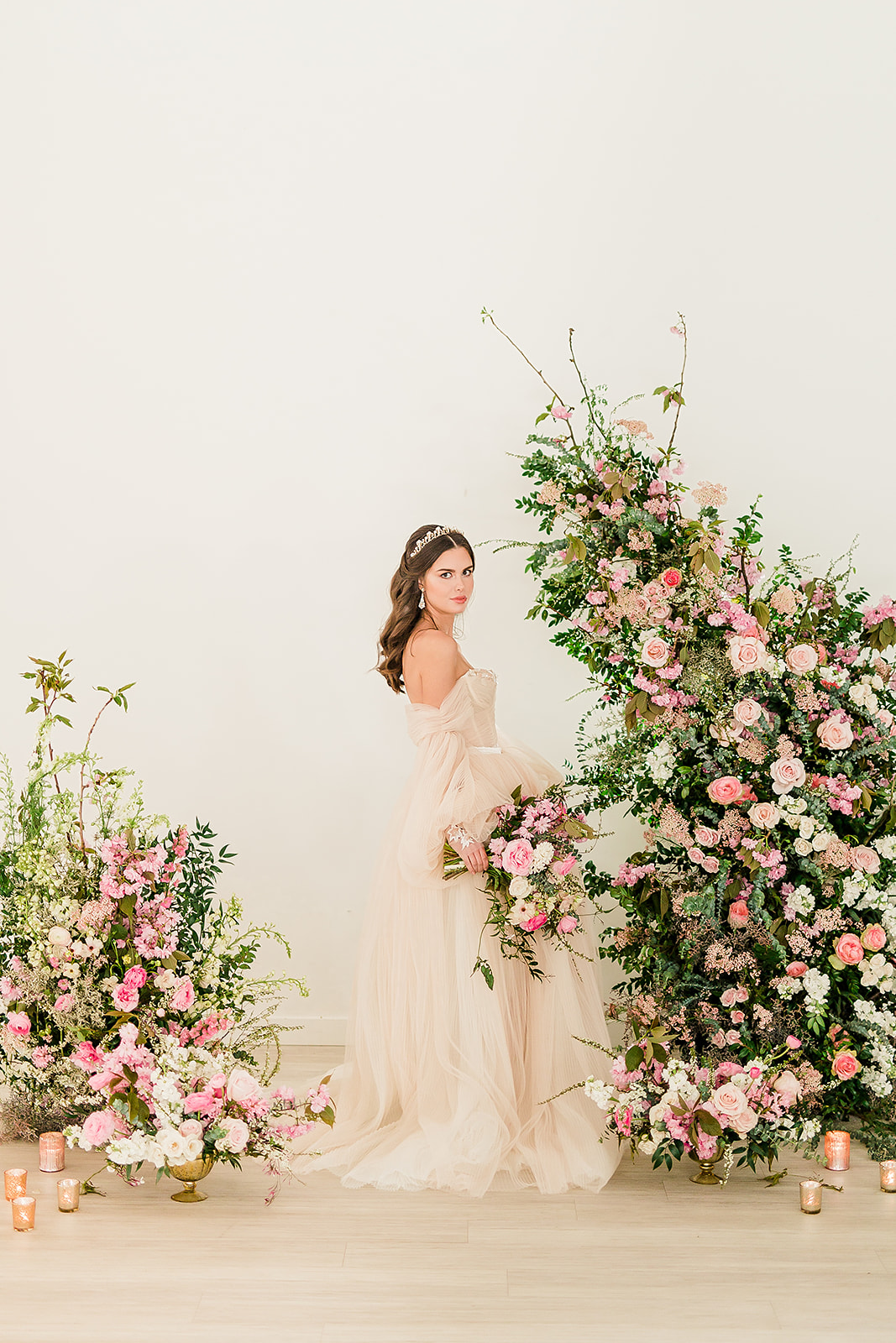 seattle bride, seattle bride magazine, styled shoot, bridal style, wedding gown, wedding inspiration, styled shoot wedding