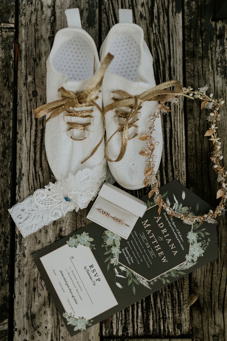 Crimson and White Fall Wedding in the Woods