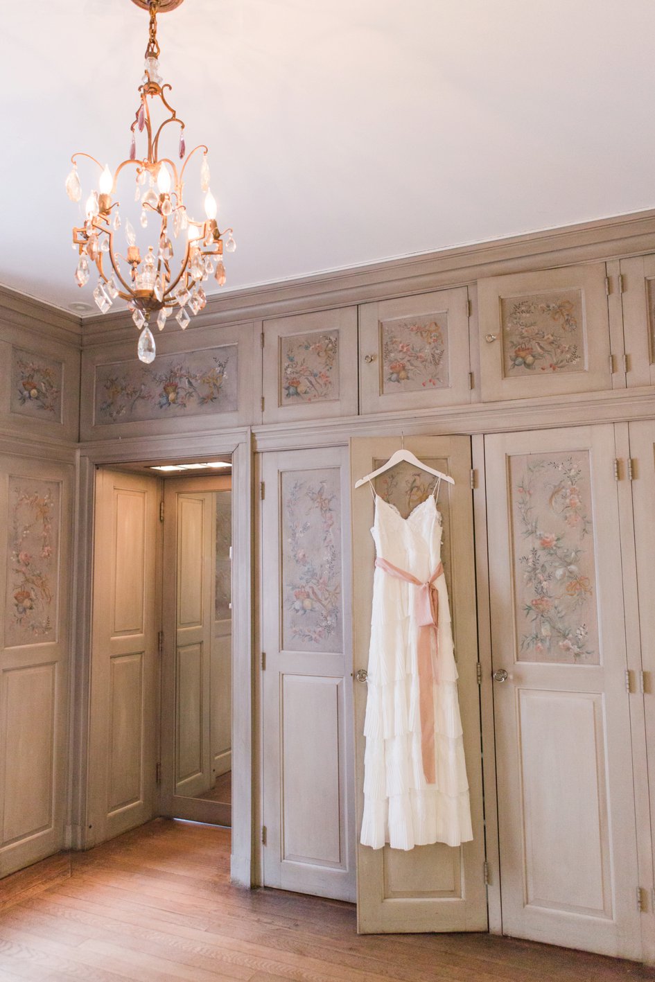 Blush Tulle Wedding at Villa Terrace Decorative Arts Museum