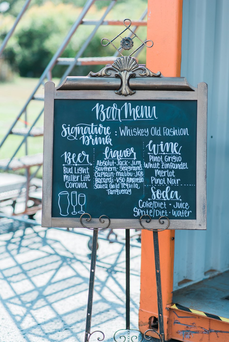 Woodland Backyard Wedding in New Berlin | Wisconsin Bride