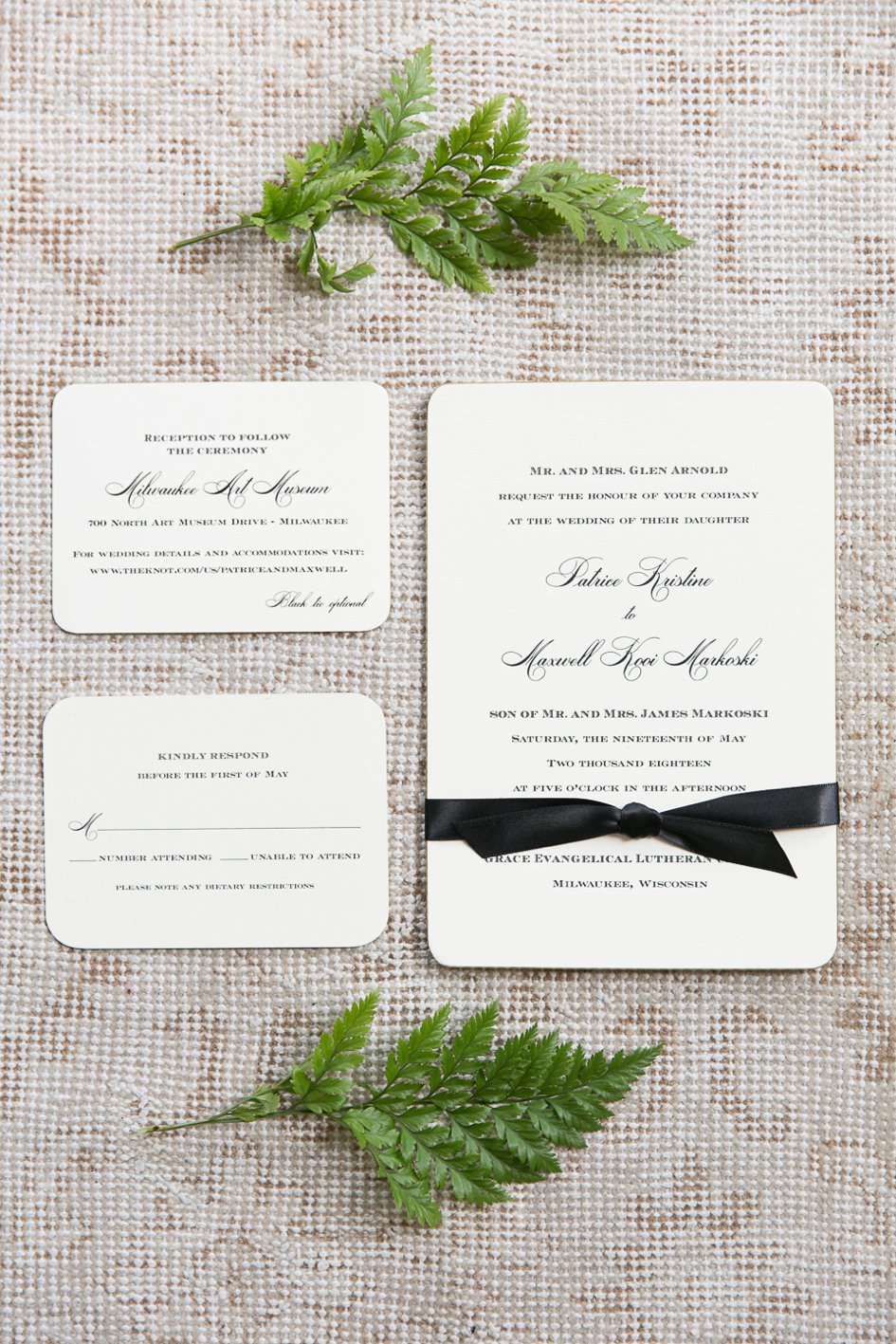 Blush and Gold Wedding at the Milwaukee Art Museum | Wisconsin Bride