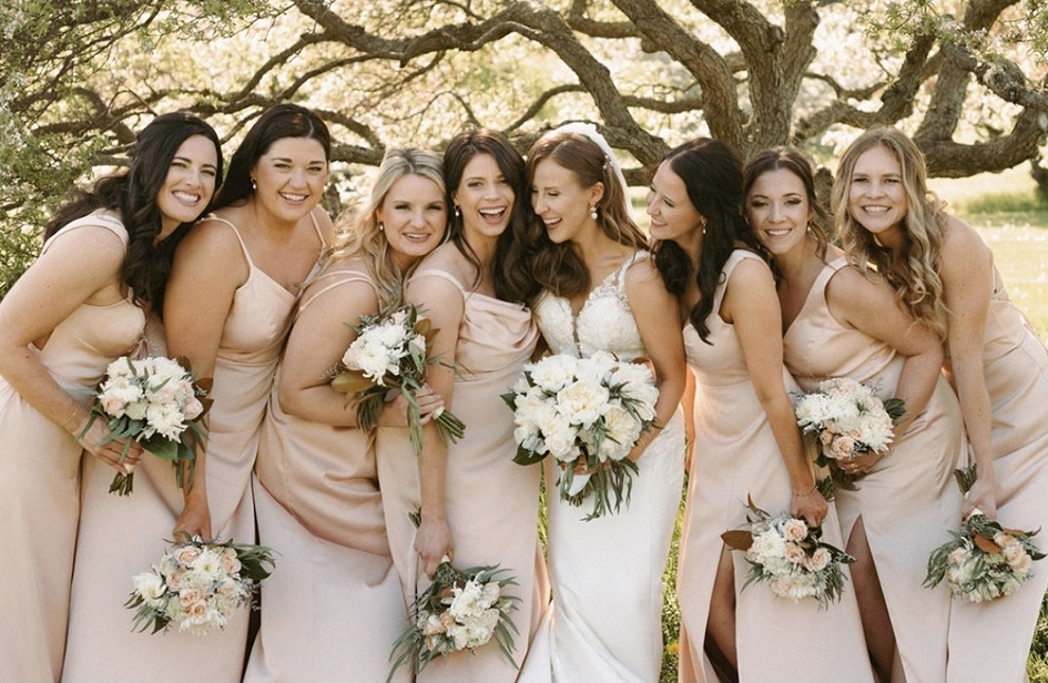 Lindsay Cole Photography courtesy of Jennifer Janssen Bridal Artistry