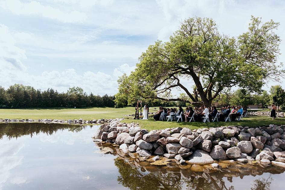 Wilderness Ridge outdoor ceremony wedding island