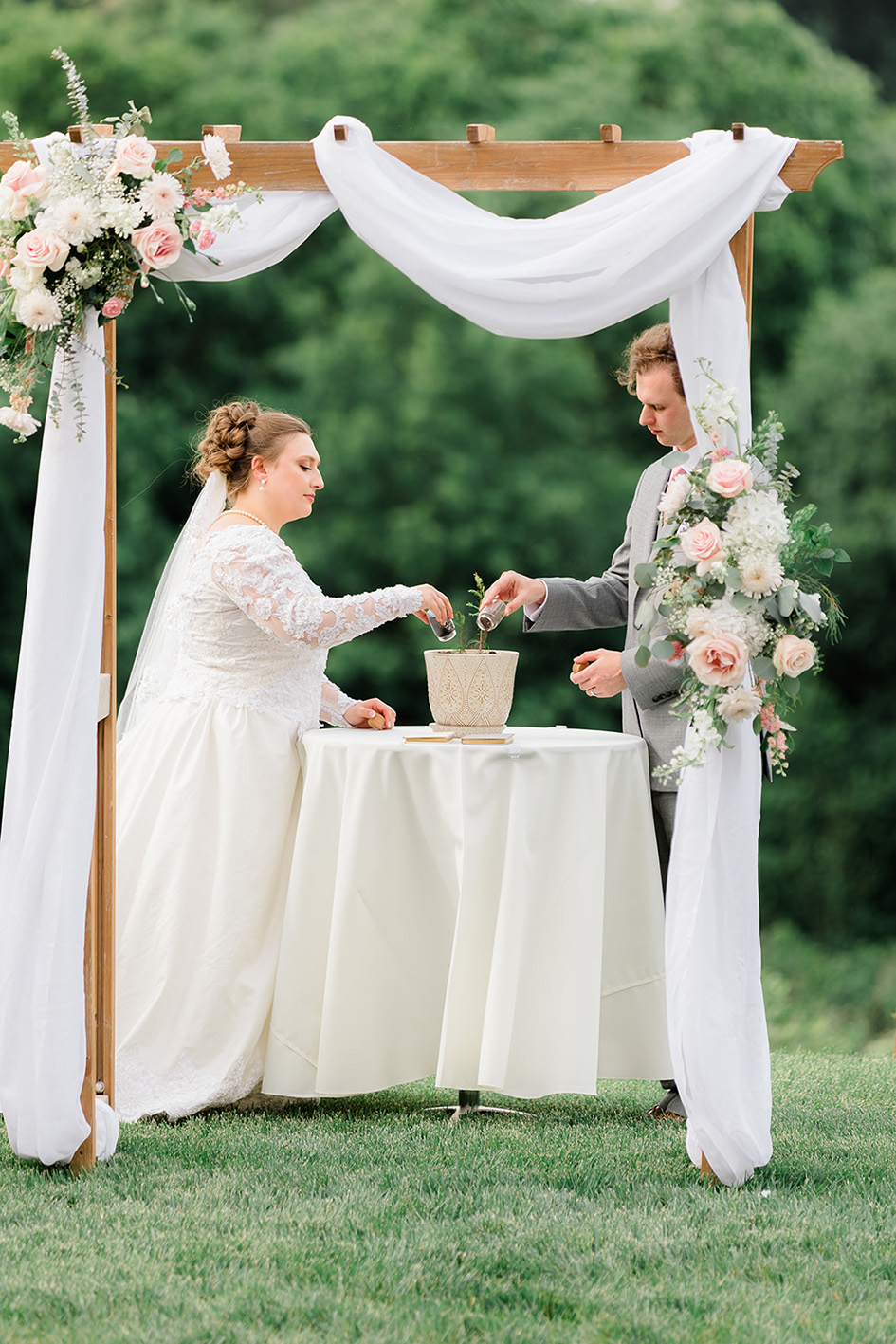 Laura Elizabeth Photography + Films