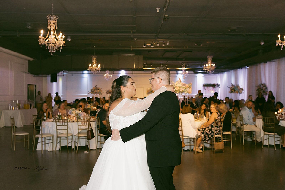 Jordyn Kitzelman Photography - The Garden Room