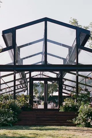 Sean Thomas Photography with Bridal Bliss NW CORT Party Rental