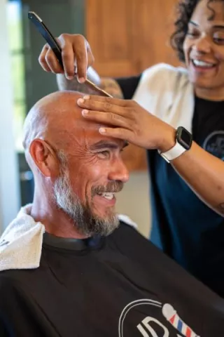 Man getting his head shaved via JD Barba