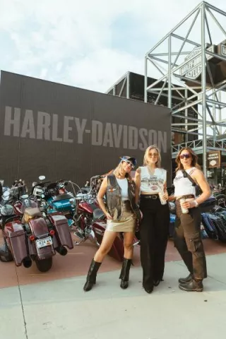 Libby Rasmussen Celebrates Vibrant Hometown in Milwaukee Themed Bachelorette Party