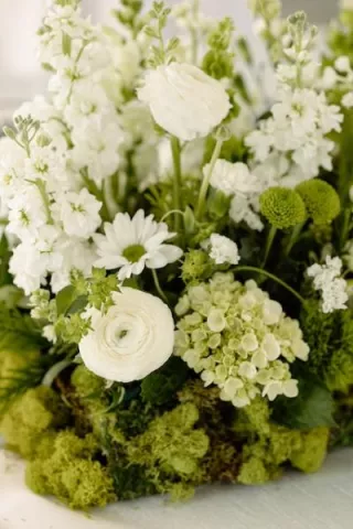 Earthy Florals Shine at Northwest Wedding