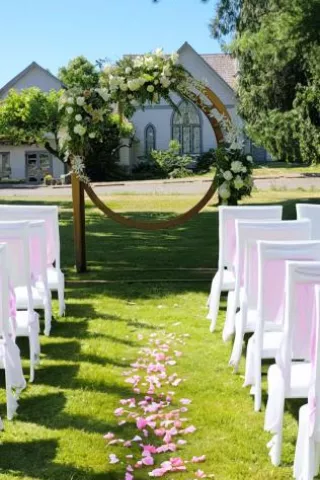 Ceremony space at Vashon Inn