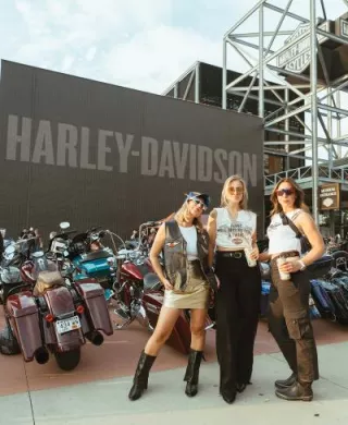 Libby Rasmussen Celebrates Vibrant Hometown in Milwaukee Themed Bachelorette Party