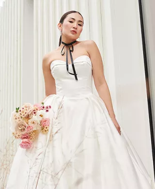 Bold Bridal Looks Featuring Noir Accents at Kohler's Whistling Straits