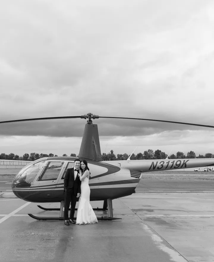 Bright and Modern Wedding at Hangar 21