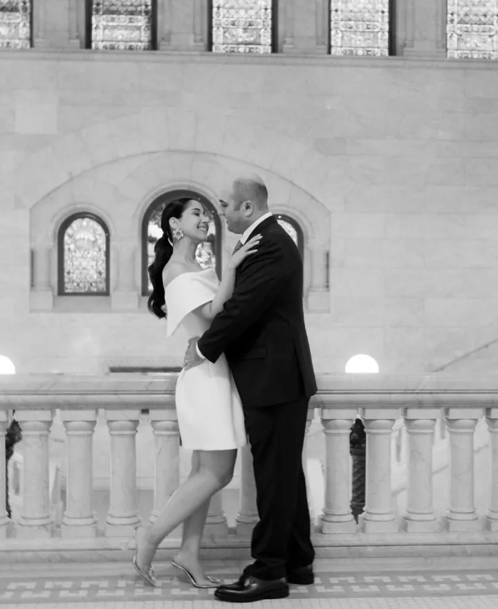 Elegant courthouse wedding with personal details at Minneapolis City Hall