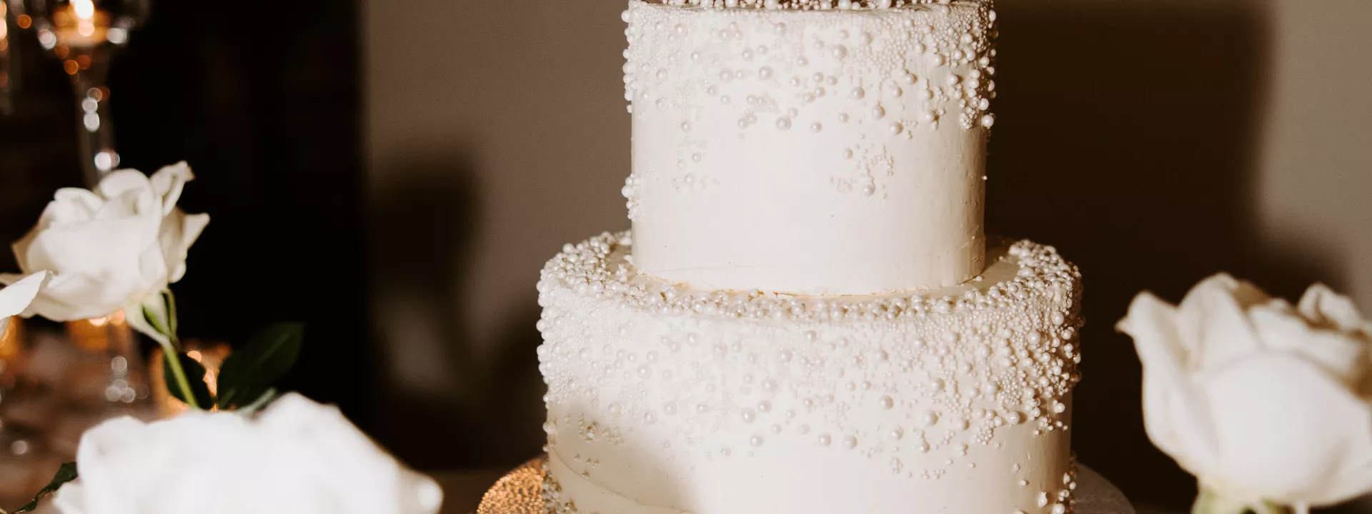 Pearl decorated wedding cake