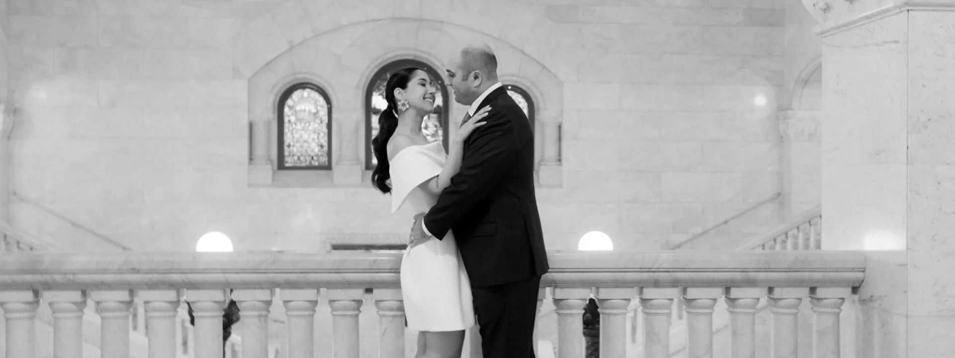 Elegant courthouse wedding with personal details at Minneapolis City Hall