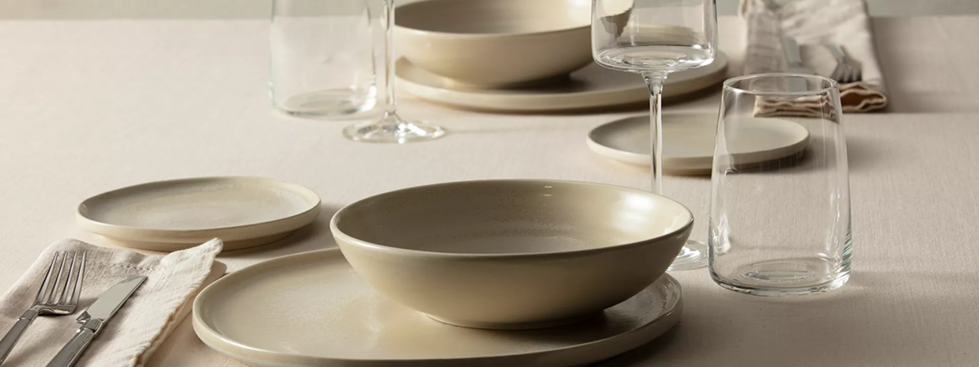 Cloud Terre x Fortessa Collection No. 3 Dinnerware 16-Piece Set