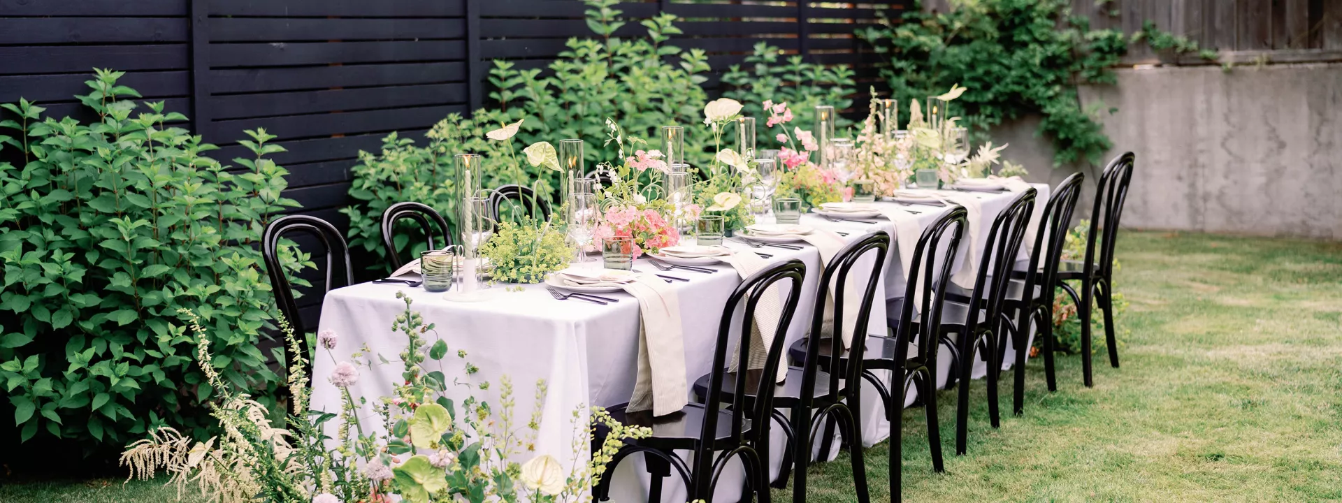 Editor's Choice Winner for Best Floral Design 2025 Incorporates Bold Hues and Contemporary Details in Garden Party Affair
