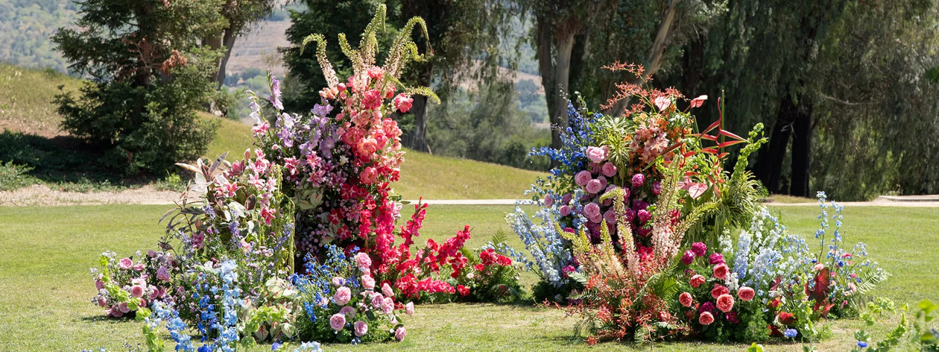 Gucci wallpaper inspired wedding day design 