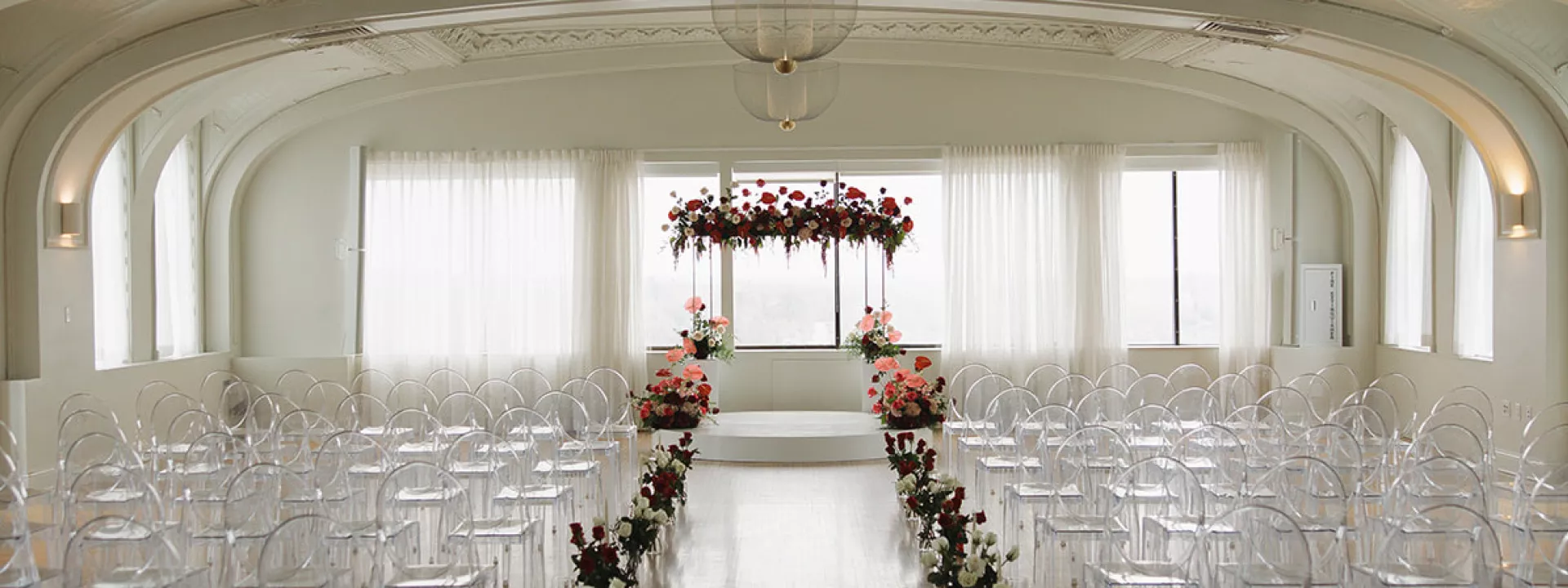 Ceremony scene at the Kimpton Cottonwood Hotel