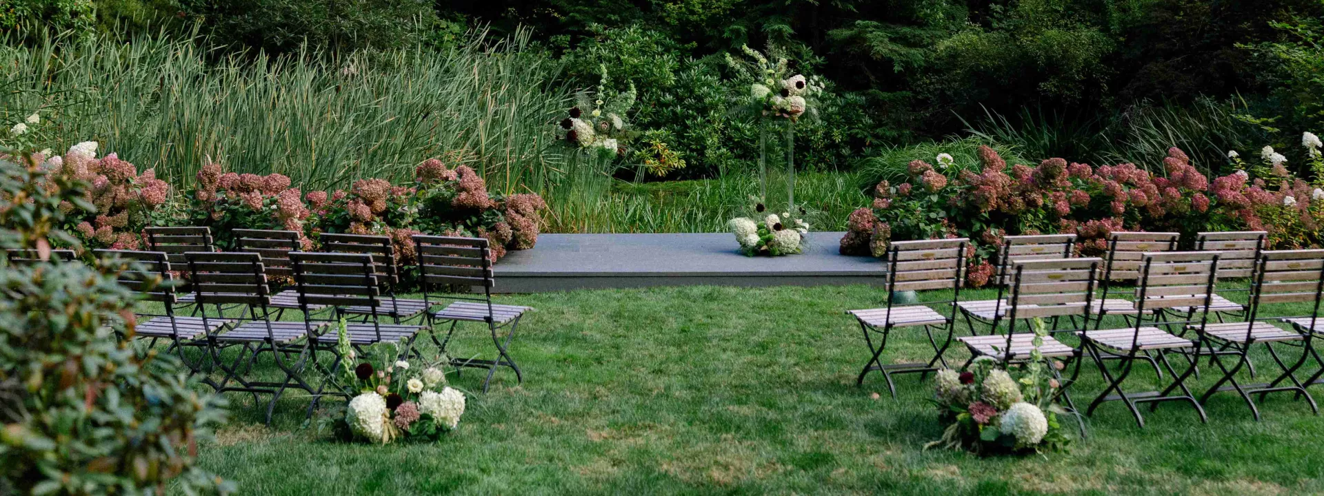 Lush ceremony in imagined day at Bella Luna Farms