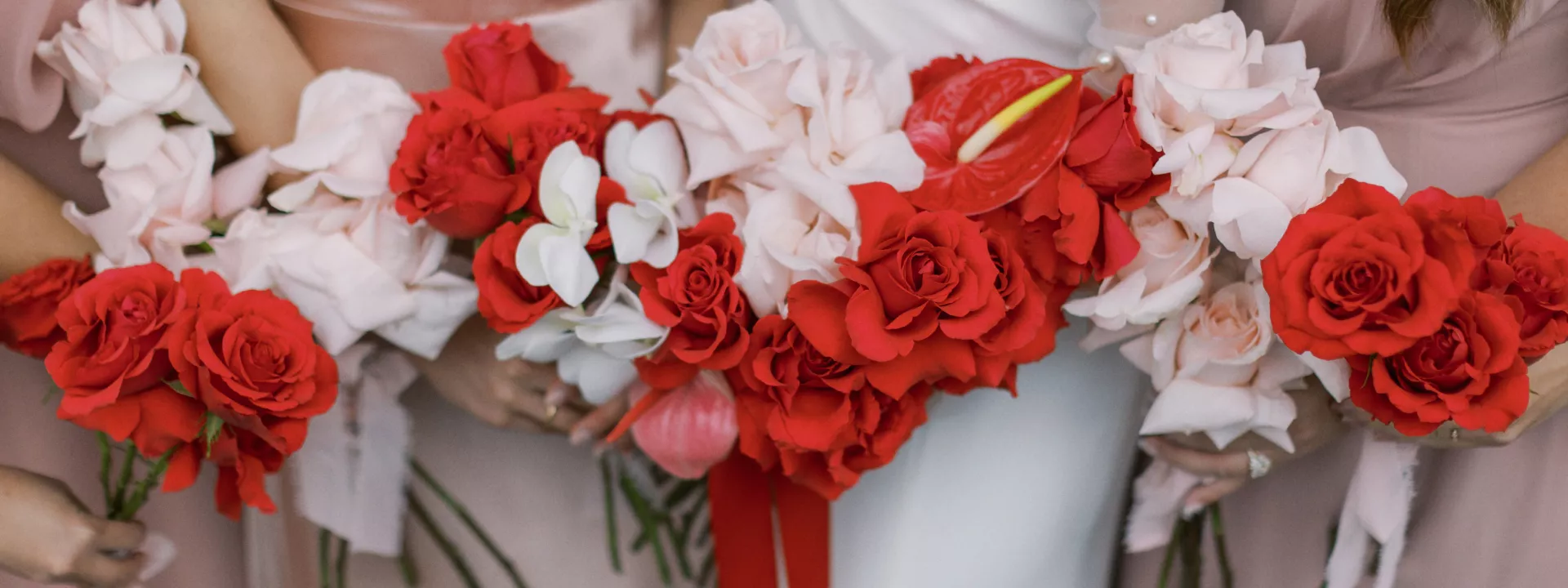 Bright and Modern Wedding at Hangar 21